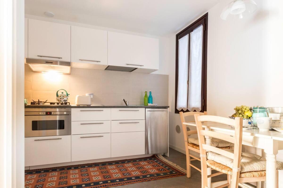 Apartamento L'Altalena Di Francesca Venecia Exterior foto